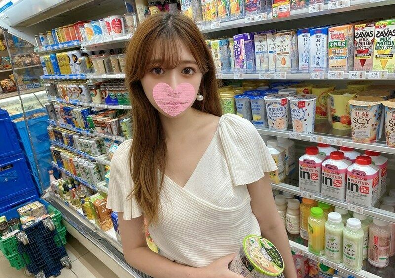 FC2-PPV-3120944 – Until 11/7 4480 → 3480 [Orgy / face exposure / 4 works total 120 minutes] Punishment continuous vaginal cum shot for a soft-spoken hostess who can't keep a secret.  – She has a thick sperm on her white body. – EP 2