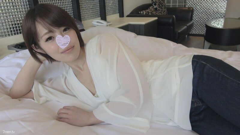 FC2-PPV-879521 – -PPV 879521 [Personal shooting] Hikari 26 years old, a large amount of vaginal cum shot to a short cut beauty with shaved skin and slender nice ass