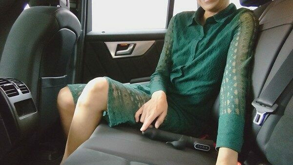 FC2-PPV-1560150 – [Individual] Shoot with a horny 50-year-old lady in the car, bareback affair at the hotel!  – An escalating mature woman can't stop!  – [Appearance / creampie]