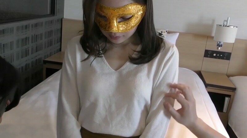 FC2-PPV-1808144 – [Personal photography] A 29-year-old married woman with a serious husband and daughter who is indulged in the pleasure of two tortures ①