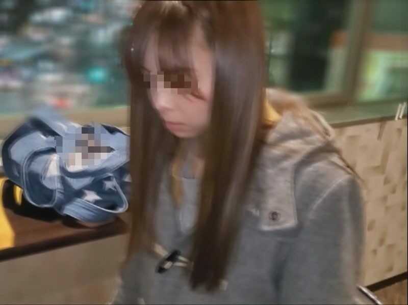 FC2-PPV-1890143 – [Individual] A wife who ran away with her child was forced to take her from her parents' house ○○ overnight and cum shot continuously.