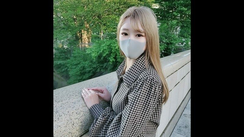 FC2-PPV-2742024 – [Uncensored] Put an obscene selfie on I*sta and cum inside the active blonde female college student who makes a living by attracting customers to the girls bar!  – !