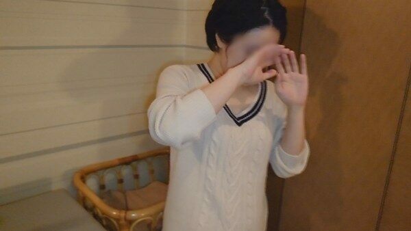 FC2-PPV-1622111 – [Personal shooting] Obedient wife who works at Enko instead of her husband who lost his job!  – A married woman whose body is honest and reluctant but exposes her sexual desire [Creampie]