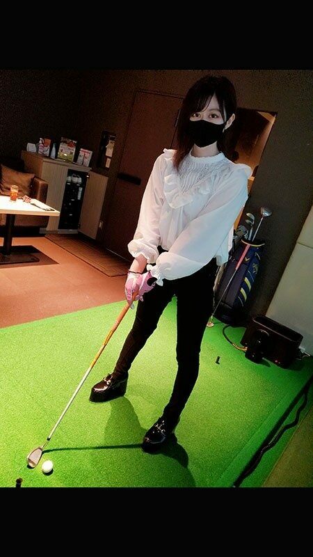 FC2-PPV-2330088 – [Nothing] A young wife with fair skin and slender eyes.  – She doesn't have a husband and wife, and she overlaps with a man she doesn't know to soothe her hot body.