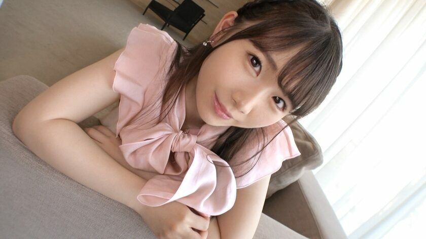 SIRO-4977 [Convulsions with a violent piston! ] A 20-Year-Old Beautiful Girl College Student Who Has Experienced Gravure Work, Her Self-Proclaimed Erogenous Zones Are Nipples And Chestnuts, But Naka Is Also Very Sensitive… AV Application On The Internet