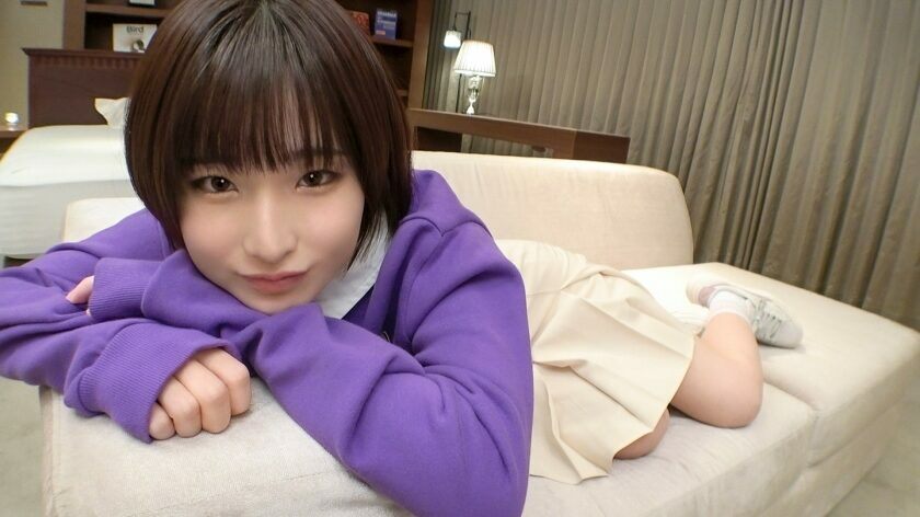 SIRO-5062 [Minimum figure of 148 cm] Interested in naughty things! I can't take my eyes off her who is panting and shaking her lovely, fair-skinned body like a small animal.