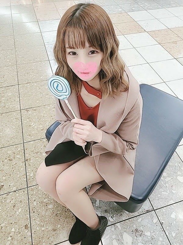 FC2-PPV-2798836 – [No / face exposed / sanctions / total of 2 works 155 minutes] A slender beauty who rolls men with her palms with a devilish charm, anger inside out & refill bukkake sanctions. – EP 1