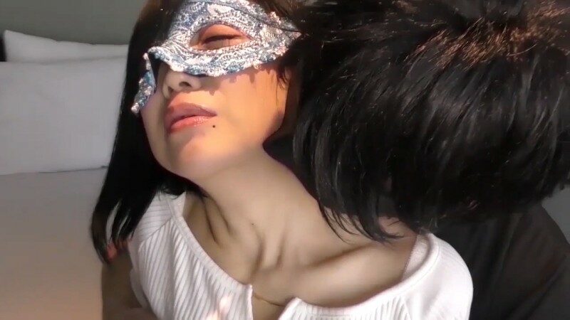 FC2-PPV-1834656 – [Personal shooting/Creampie] 33-year-old wife with a child, supposed to have a rubber band, but she couldn't stand being rubbed against her raw cock, so she accepted raw insertion…