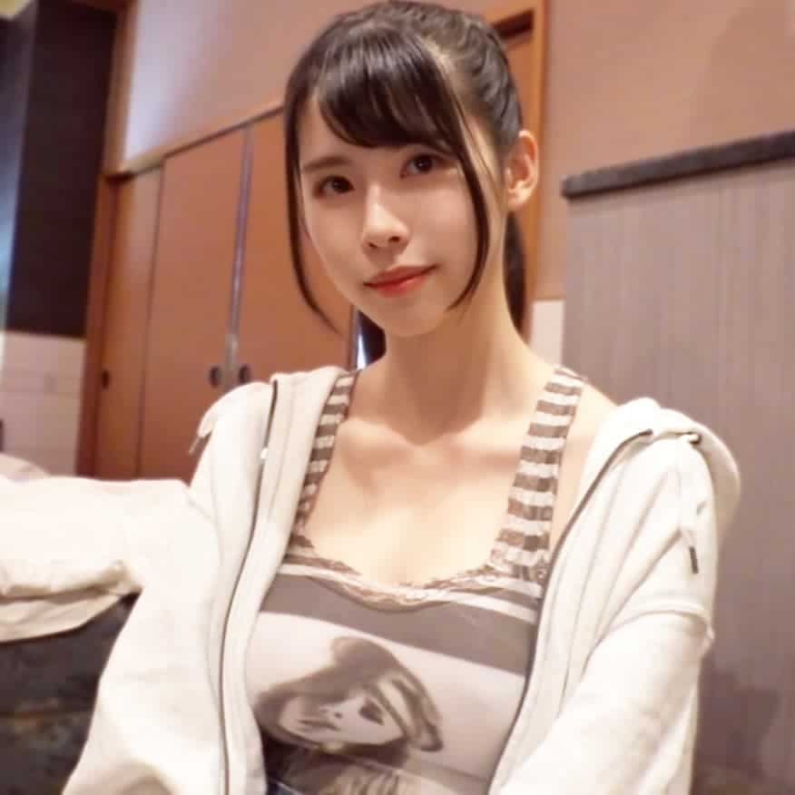 FC2PPV 4573630 [Diamond in the rough] A pure girl who just came to Tokyo this year.