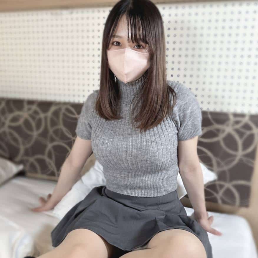 FC2PPV 4576453 [Creampie] A beautiful woman who was addicted to my sleeping bag came to cum again without her boyfriend knowing. *Bonus included