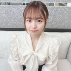 FC2PPV 4590165 [First shot / Creampie] 18-year-old with fair skin. When she shows her dick, she forgets her embarrassed appearance and writhes.