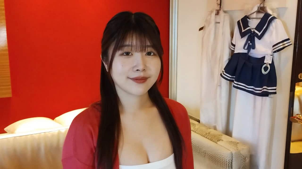 FC2PPV 4593334 [Massive facial] First facial for the office lady who is the flower of the workplace! Blowjob service while giving a double peace sign to the stinky dick ♡ It’s too late after the devilish sex and cums inside