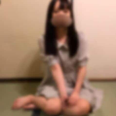 FC2PPV 4611892 [Amateur individual shooting] [Creampie] A hard card game with a girl who looks like A〇B’s