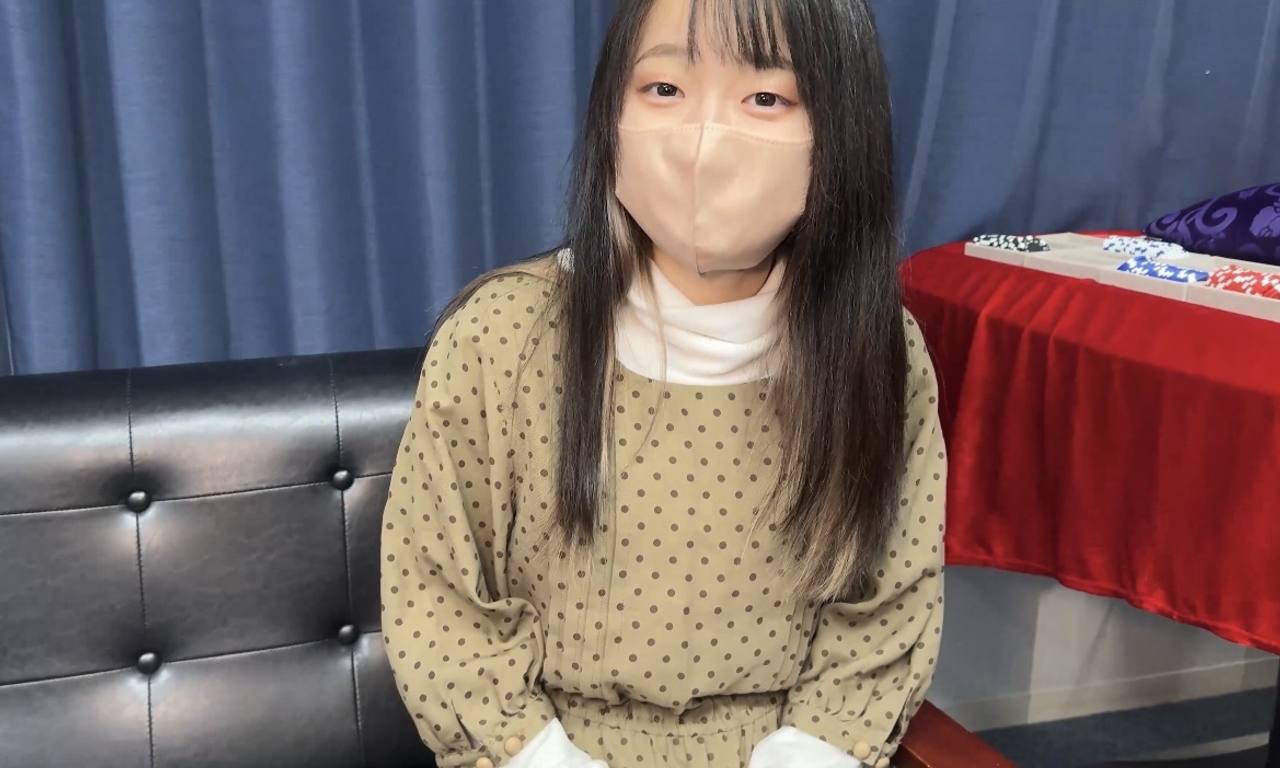 FC2PPV 4658949 [Amateur first shot] A cute 19-year-old with a baby face! When I took off her clothes, I was surprised to find that she had big breasts! This is a real foul. At the end, a huge amount of vaginal cum shot is too dangerous