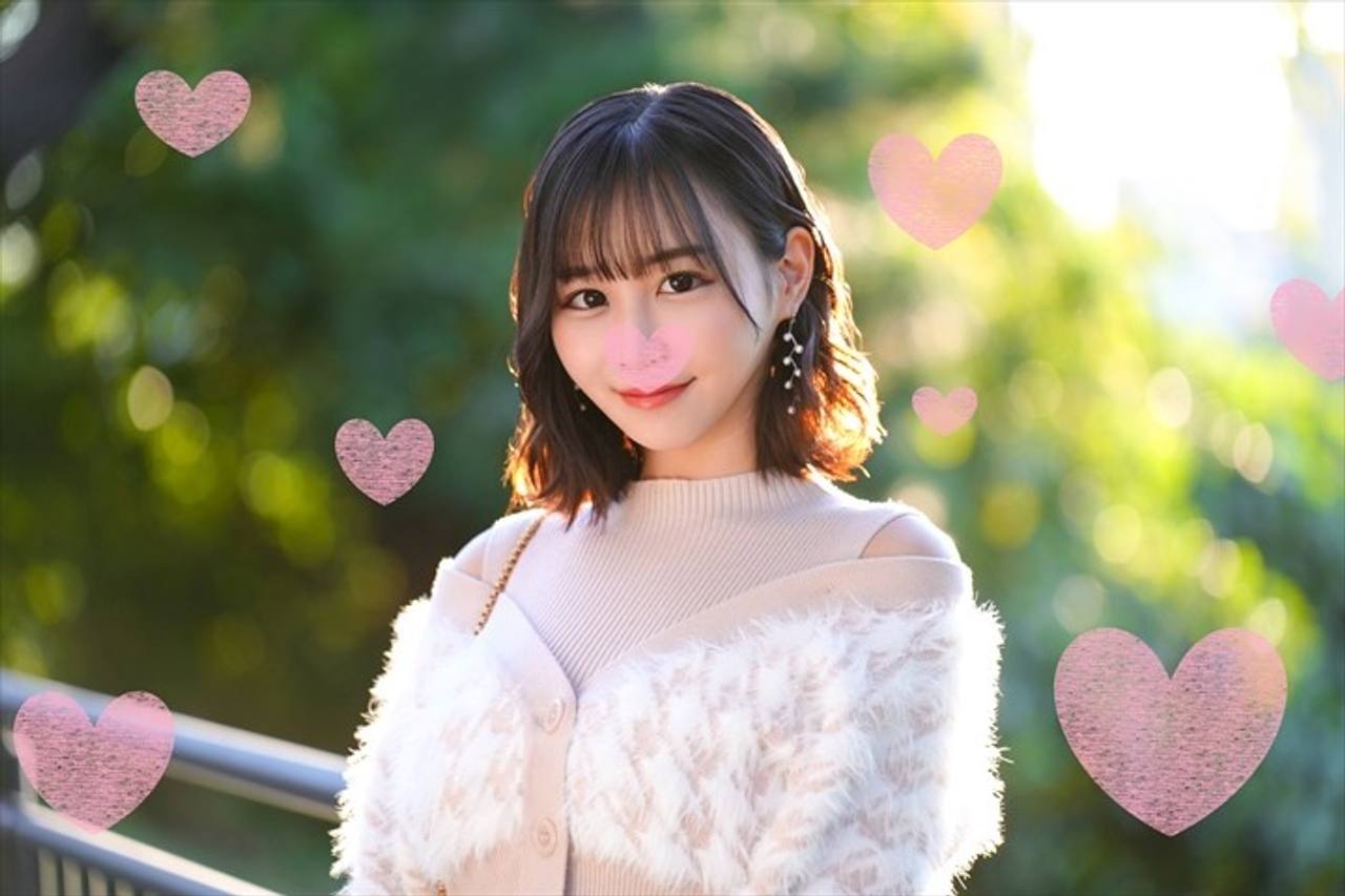 FC2PPV 4667065 [Beauty TikT〇ker] Over 100,000 subscribers influencer wife 29 years old. After shooting with big dick staff, she gets horny and immediately gets inseminated