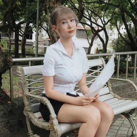 FC2PPV 4689908 [First shot] [Cum in mouth] 22-year-old Taiwanese beauty with big breasts. Serve with an erotic body. I don’t like it, but I have no choice but to accept all the semen of the interviewer in order to be hired.