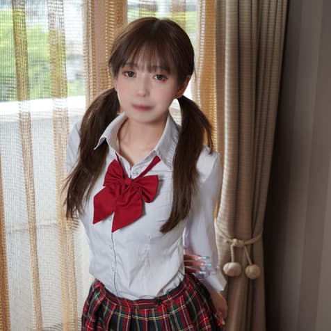 FC2PPV 4691660 [First Shoot] 18-Year-Old Female Student, Adorable Junior “I Lack Experience…” Follows Senior’s Guidance. Transformed by Intense Thrusts from a Huge Cock!! Senior’s Juices Explode Inside, Risking Pregnancy.