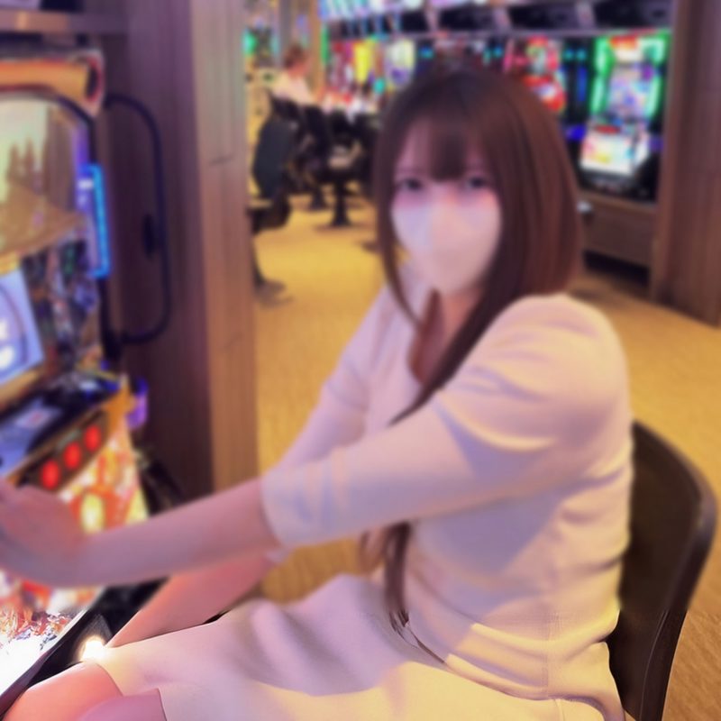 FC2PPV 4939451 Cash-strapped Kansai girl comes to borrow money, ends up filmed getting her sensitive big clit teased until she moans and takes a creampie