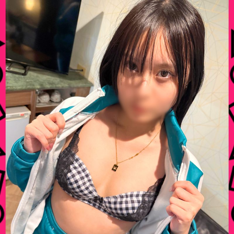 FC2PPV 4945648 Part 1 – Blowjob Game Edition: Cool S-Class Beauty’s Teasing Oral Play Nearly Makes Him Burst, Pale Veiny Breasts Trigger a Wild Finish