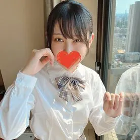 FC2PPV-4957333 停售影片：与苗条可爱女大学生重逢，最后一次疯狂中出