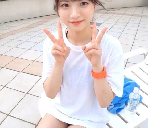 FC2-PPV-4964234 [Legendary Episode] It Defies All Logic. A Raw Creampie Session With An 18-year-old Girl Of Off-the-charts Cuteness. This Is A Must-keep Video.[cen]