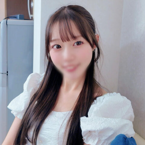 FC2-PPV-4964469 [Raw/Massive Creampie] Yui-chan, A 19-year-old With SSS-tier Fair Skin And A Wholesome Vibe. A 50-something Guy With A Huge Cock—fresh Out Of Prison—lusts After Her; He Pours His Thick Semen Deep Into Her Tight Pink Pussy, Effectively Impr
