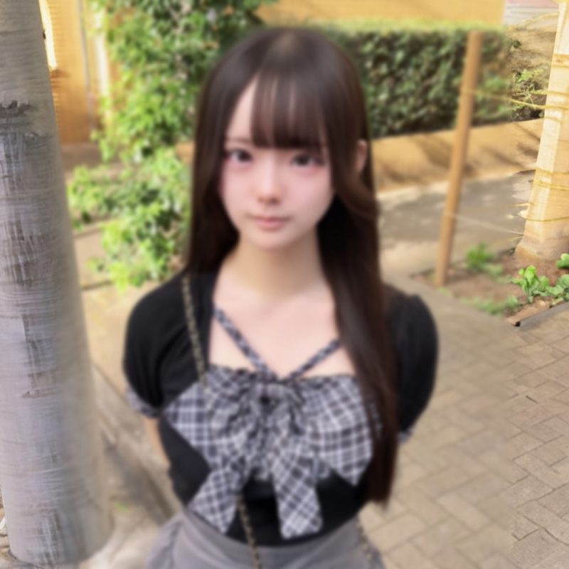FC2PPV 4975046 Unmatched Masterpiece: Cocky 18-Year-Old Fresh Concept Cafe Girl with Insane Cleavage Takes a Creampie