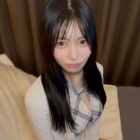 FC2PPV 4989722: Innocent face, black hair, G-cup body that’s on another level despite her shy looks [English Subtitles]
