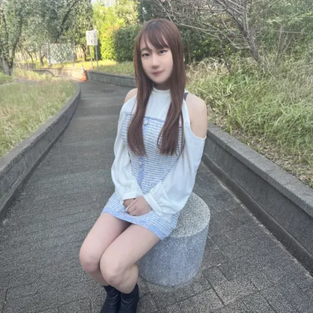 FC2PPV 4996117 アパレル業界出身の巨乳新人が我慢できず、タイトな剛毛マンコを根元まで突かれ連続絶頂、大量中出しで終わる