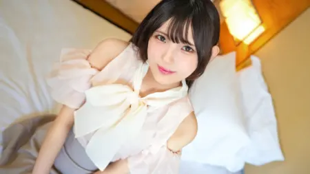 SIRO-5759 初次拍攝：20歲美容學校學生出於好奇應徵AV——Kaede的大開M字腿令人震驚地性感 [繁中字幕]